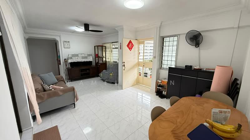 739 Woodlands Circle, 739 Woodlands Circle, Room Rental, 150 sqft, HDB Flat For Rent, by Pamela Tan, 500202839 - Living Room - PropertyGuru.com.sg