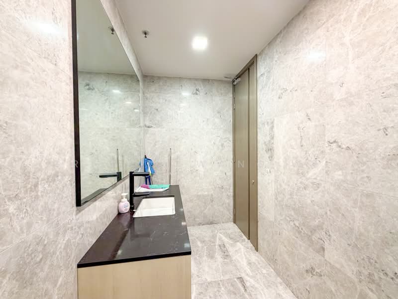 Entrepreneur Business Centre, 18 Kaki Bukit Road 3, Eunos / Geylang / Paya Lebar, 4,252 sqft, Factory / Workshop (B2) For Sale, by Graycin Wang Wei Ru, 500202842 - Bathroom - CommercialGuru.com.sg