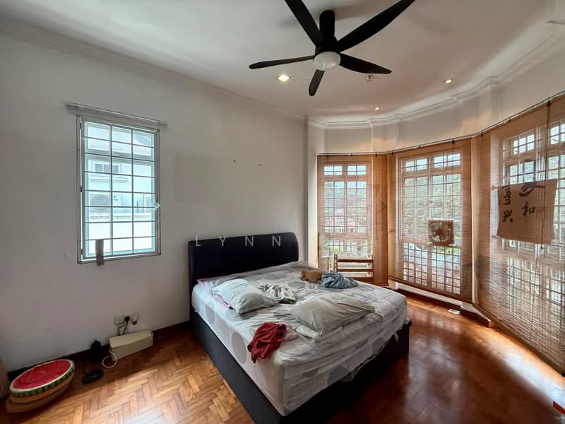 Upper Bukit Timah View near Beauty World MRT, , 6 Bedrooms, 4,500 sqft, Detached House For Sale, by Lynn Er, 500202853 - Bedroom - PropertyGuru.com.sg