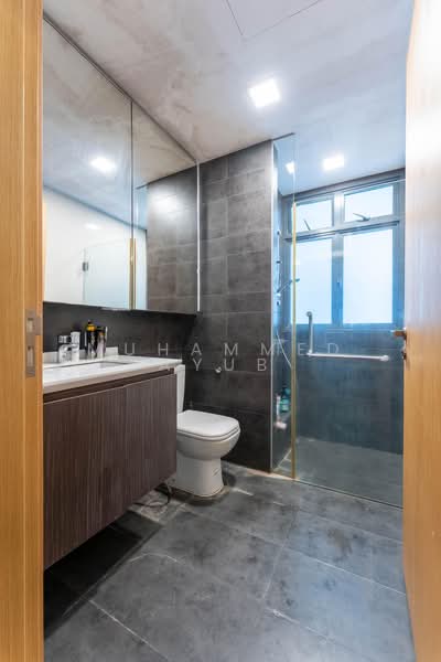 Parc Olympia, 60 Flora Drive, 1 Bedroom, 495 sqft, Condominium For Sale, by Muhammed Ayub, 500202858 - Bathroom - PropertyGuru.com.sg