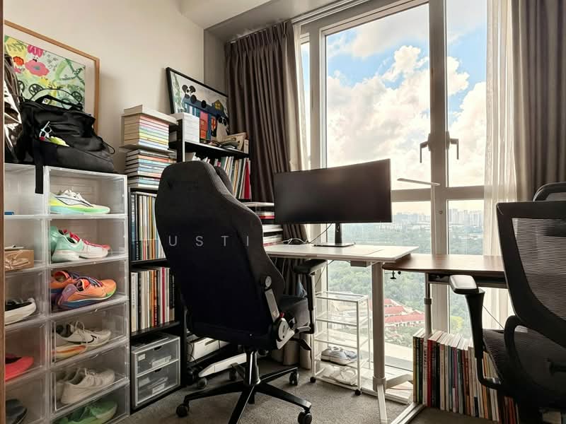 Queens Peak, 1 Dundee Road, 3 Bedrooms, 861 sqft, Condominium For Sale, by Justin Kwek, 500202867 - Study - PropertyGuru.com.sg
