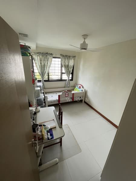 549B Segar Road, 549B Segar Road, 3 Bedrooms, 1,216 sqft, HDB Flat For Sale, by Joe Wong, 500202869 - Bedroom - PropertyGuru.com.sg