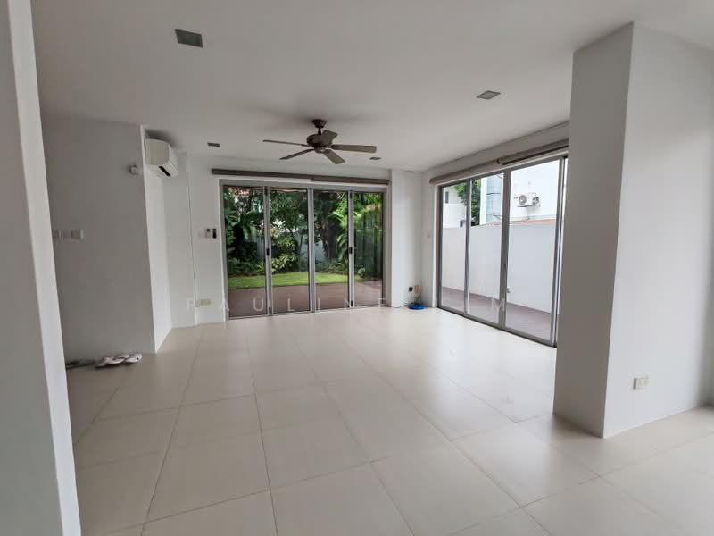 Namly Drive, , 4 Bedrooms, 4,000 sqft, Semi-Detached House For Rent, by Pauline Lim, 500202872 - Living Room - PropertyGuru.com.sg