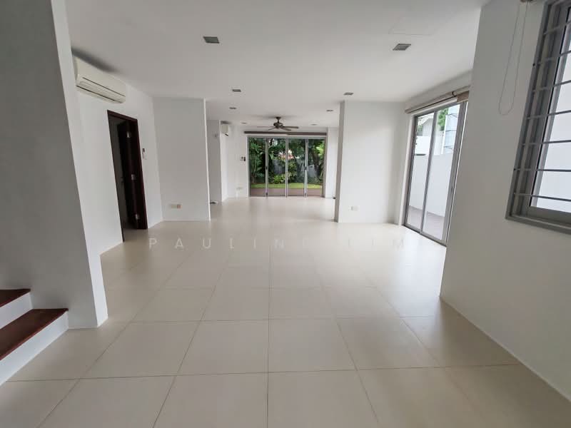 Namly Drive, , 4 Bedrooms, 4,000 sqft, Semi-Detached House For Rent, by Pauline Lim, 500202872 - Living Room - PropertyGuru.com.sg