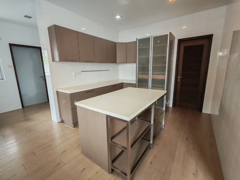 Namly Drive, , 4 Bedrooms, 4,000 sqft, Semi-Detached House For Rent, by Pauline Lim, 500202872 - Kitchen - PropertyGuru.com.sg