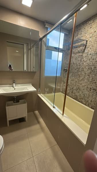 The Ford @ Holland, 1 Ford Avenue, 3 Bedrooms, 1,109 sqft, Condominium For Sale, by James Tan, 500202901 - Bathroom - PropertyGuru.com.sg