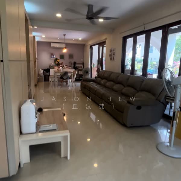 Florence Gardens, florence road, 6 Bedrooms, 3,000 sqft, Detached House For Rent, by Jason Hew (丘汶弗), 500202923 - Living Room - PropertyGuru.com.sg