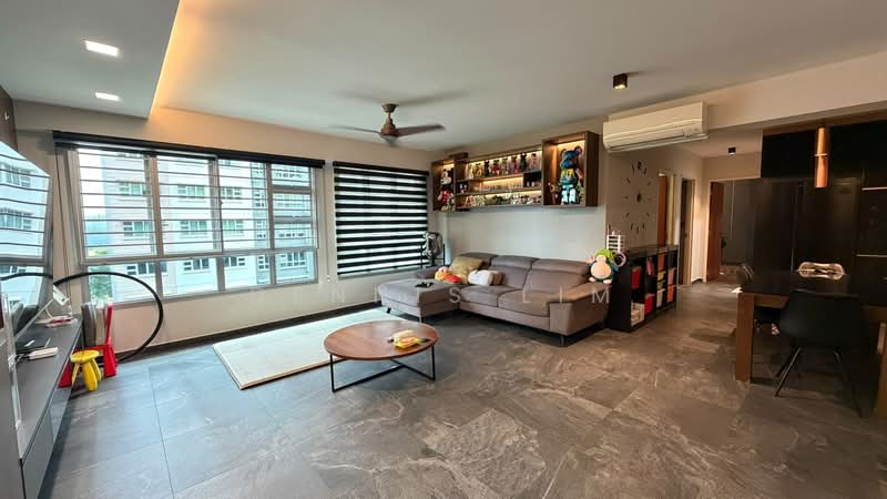 233B Sumang Lane, 233B Sumang Lane, 3 Bedrooms, 1,216 sqft, HDB Flat For Sale, by Dennis Lim, 500202932 - Living Room - PropertyGuru.com.sg