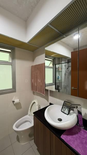 233B Sumang Lane, 233B Sumang Lane, 3 Bedrooms, 1,216 sqft, HDB Flat For Sale, by Dennis Lim, 500202932 - Bathroom - PropertyGuru.com.sg