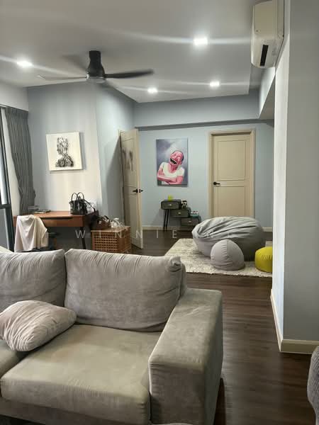 Glendale Park, 21 Hillview Avenue, 3 Bedrooms, 1,507 sqft, Condominium For Rent, by Winnie Ng, 500202946 - Living Room - PropertyGuru.com.sg