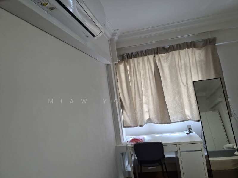 423 Tampines Street 41, 423 Tampines Street 41, Room Rental, 80 sqft, HDB Flat For Rent, by Miaw Yong Lim, 500202951 - Study - PropertyGuru.com.sg