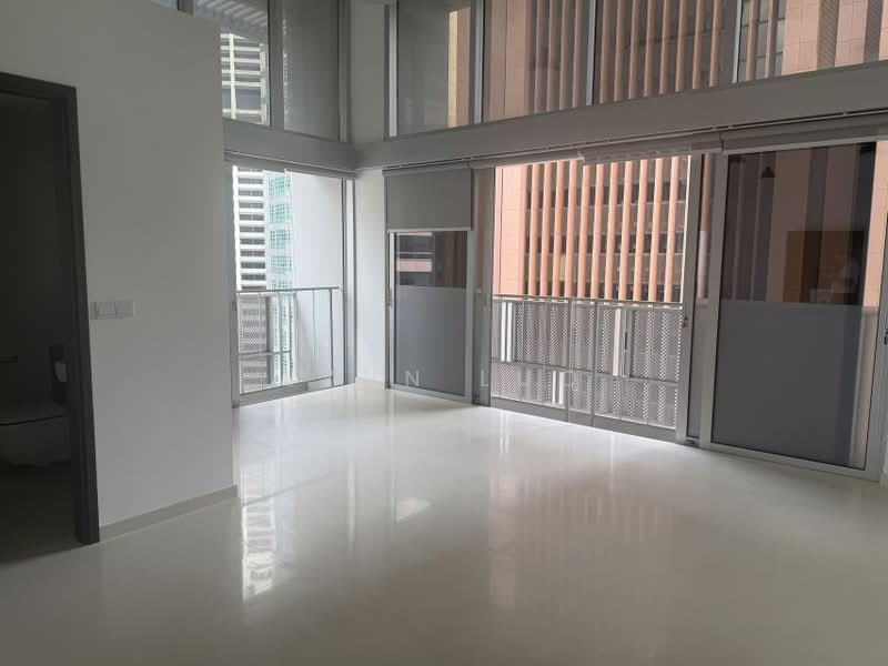 Eon Shenton, 70 Shenton Way, 1,109 sqft, Office For Rent, by Lynn Luo, 500202953 - Balcony - CommercialGuru.com.sg