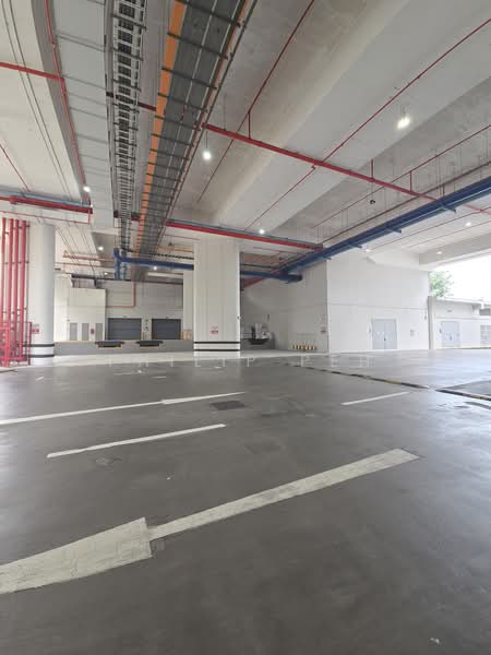 GROUND FLOOR, ROAD FACING TOH GUAN ROAD, , 80,500 sqft, Light Industrial (B1) For Rent, by Philip Peh, 500202957 - Exterior - CommercialGuru.com.sg