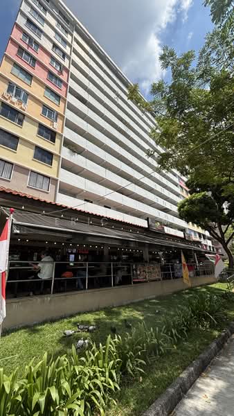 631 Hougang Avenue 8, 631 Hougang Avenue 8, 2 Bedrooms, 743 sqft, HDB Flat For Sale, by Eric Lim, 500202964 - Exterior - PropertyGuru.com.sg