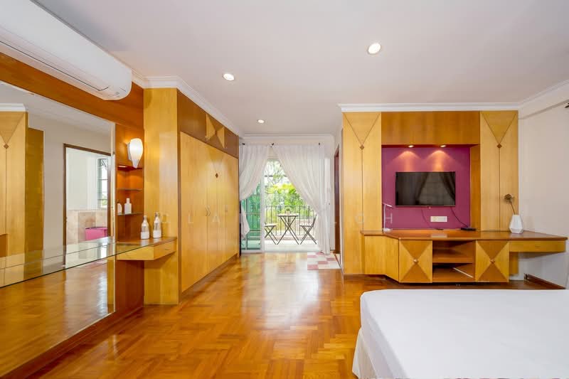 Semi-D @ Sennett Road / Lucky Heights / Bayshore / Upper East Coast Road, Sennett Road / Upper East Coast Road, 5 Bedrooms, 3,600 sqft, Semi-Detached House For Sale, by Claire Loh, 500202965 - Bedroom - PropertyGuru.com.sg