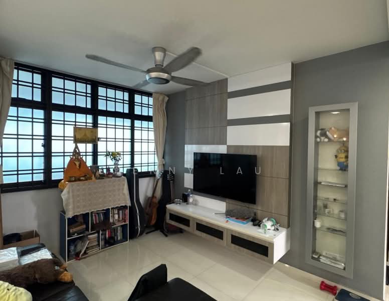 928 Hougang Street 91, 928 Hougang Street 91, 3 Bedrooms, 1,087 sqft, HDB Flat For Sale, by Jenny Lau, 500202966 - Living Room - PropertyGuru.com.sg