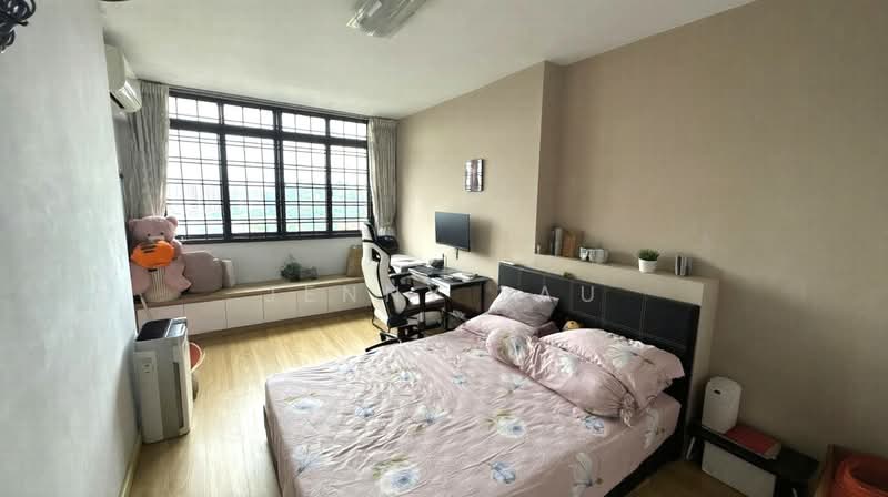 928 Hougang Street 91, 928 Hougang Street 91, 3 Bedrooms, 1,087 sqft, HDB Flat For Sale, by Jenny Lau, 500202966 - Bedroom - PropertyGuru.com.sg