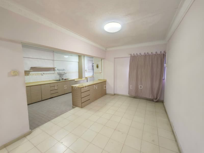 143 Lorong Ah Soo, 143 Lorong Ah Soo, 3 Bedrooms, 1,420 sqft, HDB Flat For Sale, by Esmund Teo, 500202978 - Kitchen - PropertyGuru.com.sg