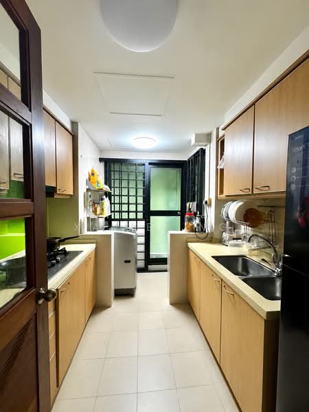 Simei Green Condominium, 1 Simei Street 4, 3 Bedrooms, 1,399 sqft, Condominium For Sale, by Xavier Ng, 500202982 - Kitchen - PropertyGuru.com.sg