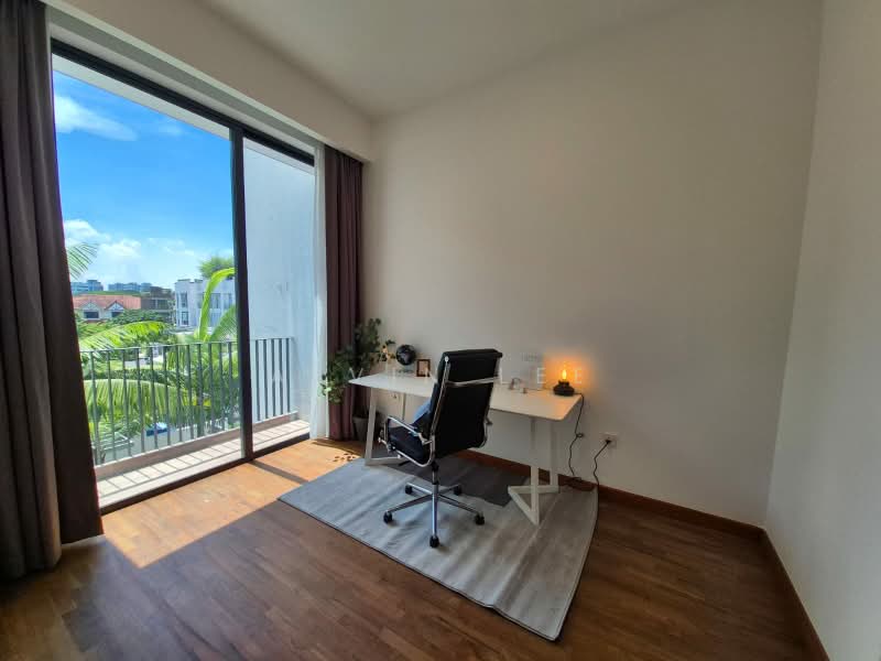 🏆JIA Landed🏆 CHEAP! Rare 4-Bedroom Cluster House with Private Lift!| Move-In Ready! 🔥, , 4 Bedrooms, 3,735 sqft, Cluster House For Sale, by Alvin Lee, 500202993 - Study - PropertyGuru.com.sg