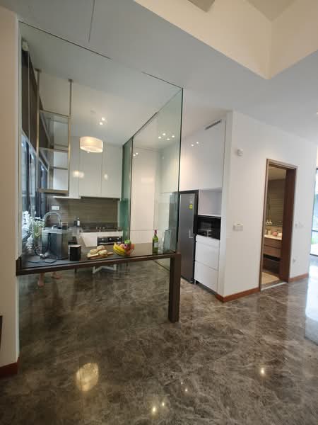 🏆JIA Landed🏆 CHEAP! Rare 4-Bedroom Cluster House with Private Lift!| Move-In Ready! 🔥, , 4 Bedrooms, 3,735 sqft, Cluster House For Sale, by Alvin Lee, 500202993 - Kitchen - PropertyGuru.com.sg