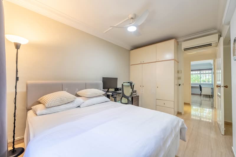 351 Tampines Street 33, 351 Tampines Street 33, 4 Bedrooms, 1,432 sqft, HDB Flat For Sale, by Zach Sabai, 500203017 - Bedroom - PropertyGuru.com.sg