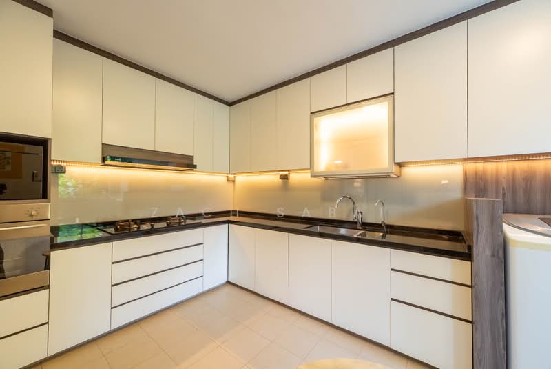 351 Tampines Street 33, 351 Tampines Street 33, 4 Bedrooms, 1,432 sqft, HDB Flat For Sale, by Zach Sabai, 500203017 - Kitchen - PropertyGuru.com.sg