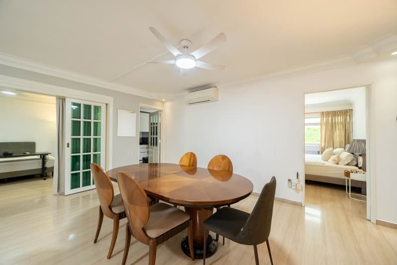 351 Tampines Street 33, 351 Tampines Street 33, 4 Bedrooms, 1,432 sqft, HDB Flat For Sale, by Zach Sabai, 500203017 - Dining Room - PropertyGuru.com.sg