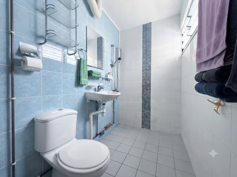 289 Yishun Avenue 6, 289 Yishun Avenue 6, 3 Bedrooms, 1,313 sqft, HDB Flat For Sale, by Daron Zeng, 500203018 - Bathroom - PropertyGuru.com.sg