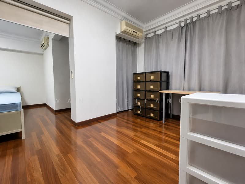 476 Pasir Ris Drive 6, 476 Pasir Ris Drive 6, 3 Bedrooms, 1,130 sqft, HDB Flat For Sale, by Wang Meifang (Fae), 500203019 - Bedroom - PropertyGuru.com.sg