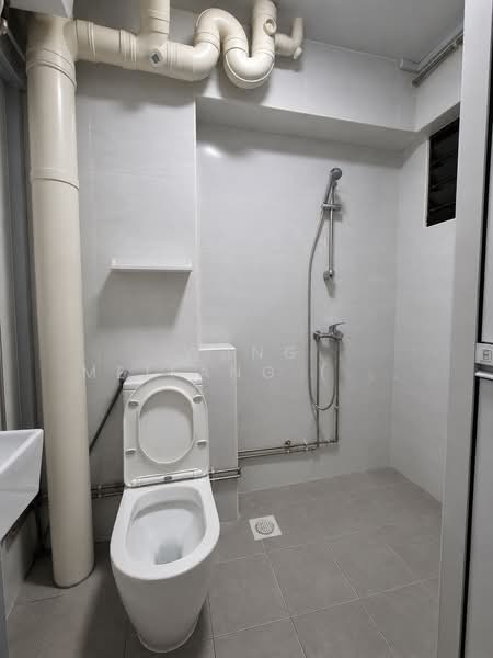 476 Pasir Ris Drive 6, 476 Pasir Ris Drive 6, 3 Bedrooms, 1,130 sqft, HDB Flat For Sale, by Wang Meifang (Fae), 500203019 - Bathroom - PropertyGuru.com.sg