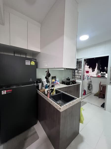 522C Tampines Central 7, 522C Tampines Central 7, 3 Bedrooms, 1,001 sqft, HDB Flat For Sale, by Aizuddin Maulud, 500203036 - Kitchen - PropertyGuru.com.sg