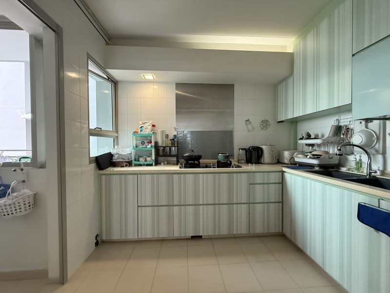 270A Sengkang Central, 270A Sengkang Central, 3 Bedrooms, 1,001 sqft, HDB Flat For Rent, by Ryan Han, 500203062 - Kitchen - PropertyGuru.com.sg