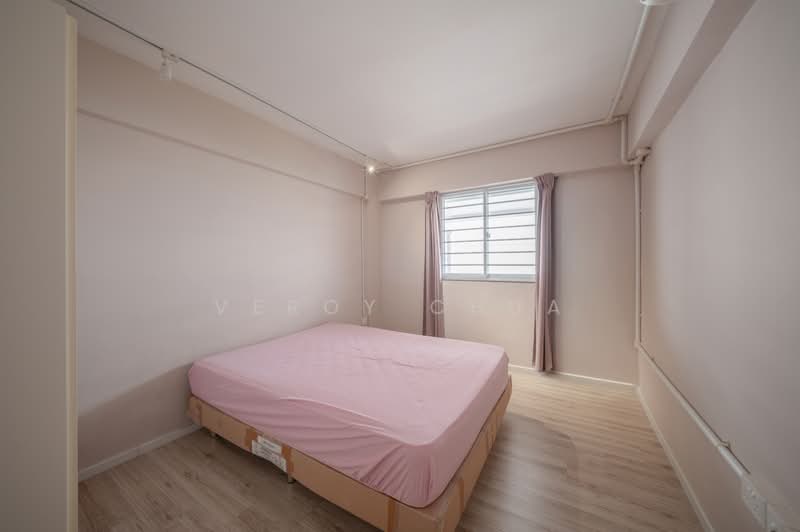 736 Yishun Street 72, 736 Yishun Street 72, 2 Bedrooms, 721 sqft, HDB Flat For Sale, by Veroy Chua, 500203063 - Bedroom - PropertyGuru.com.sg