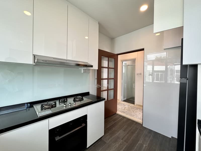 Orchid Apartment, 58A Eng Neo Avenue, 3 Bedrooms, 1,356 sqft, Apartment For Rent, by Matthew Teo, 500203066 - Kitchen - PropertyGuru.com.sg