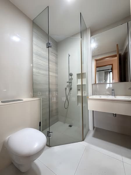 d'Leedon (Former Farrer Court), 9 Leedon Heights, 4 Bedrooms, 1,744 sqft, Condominium For Sale, by Caden Chong 鍾瑋熜, 500203069 - Bathroom - PropertyGuru.com.sg
