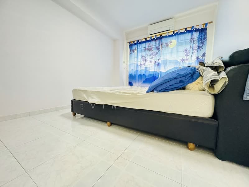492B Tampines Avenue 9, 492B Tampines Avenue 9, Room Rental, 120 sqft, HDB Flat For Rent, by Kevin Phua, 500203073 - Bedroom - PropertyGuru.com.sg