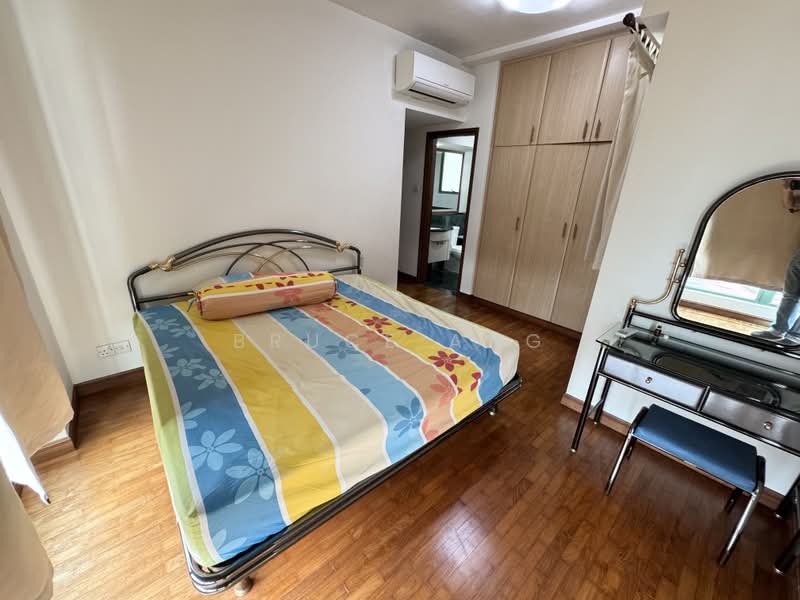 Palm Gardens, 2D Hong San Walk, 3 Bedrooms, 1,206 sqft, Condominium For Sale, by Bruce Ang, 500203078 - PropertyGuru.com.sg