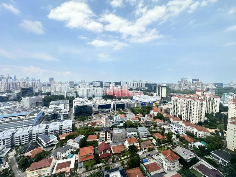 Stirling Residences, 21 Stirling Road, 2 Bedrooms, 635 sqft, Condominium For Sale, by Ng Fu Xing, 500203088 - Exterior - PropertyGuru.com.sg