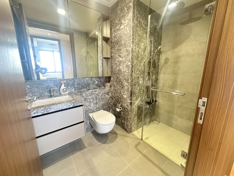 Stirling Residences, 21 Stirling Road, 2 Bedrooms, 635 sqft, Condominium For Sale, by Ng Fu Xing, 500203088 - Bathroom - PropertyGuru.com.sg