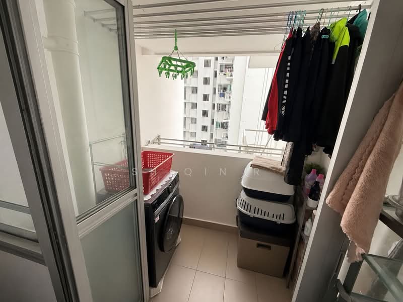 185C Woodlands Street 13, 185C Woodlands Street 13, 2 Bedrooms, 732 sqft, HDB Flat For Sale, by Shiqin R, 500203100 - Balcony - PropertyGuru.com.sg
