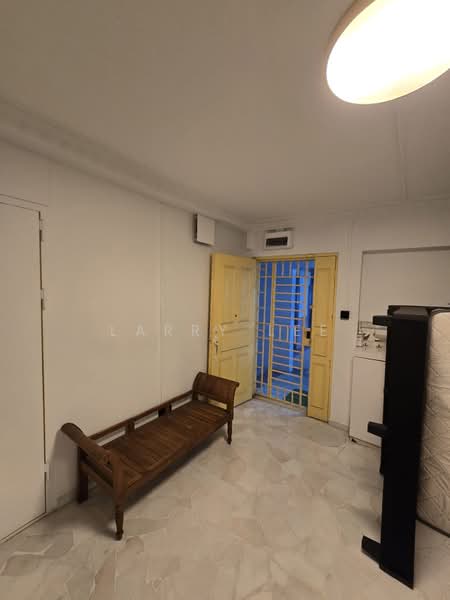 324 Sembawang Close, 324 Sembawang Close, 3 Bedrooms, 1,093 sqft, HDB Flat For Rent, by Larry Lee, 500203115 - Entrance - PropertyGuru.com.sg