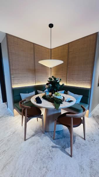 Dunearn House, 760 Dunearn Road, 3 Bedrooms, 872 sqft, Condominium For Sale, by Lex Lim 林双麟, 500203119 - Dining Room - PropertyGuru.com.sg