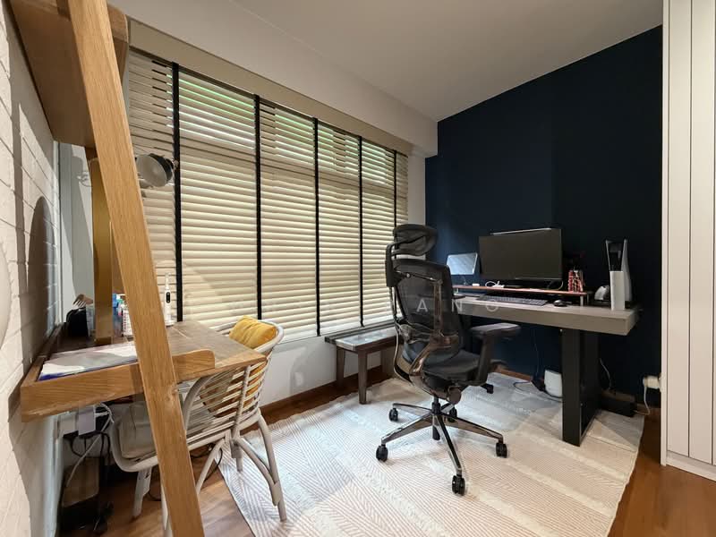 605A Tampines Street 61, 605A Tampines Street 61, 3 Bedrooms, 990 sqft, HDB Flat For Sale, by Chris Pang, 500203125 - Study - PropertyGuru.com.sg