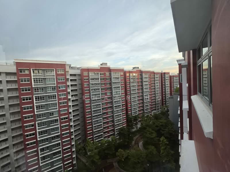 436A Bukit Batok West Avenue 5, 436A Bukit Batok West Avenue 5, 1 Bedroom, 506 sqft, HDB Flat For Sale, by Farhaan Ho, 500203132 - Exterior - PropertyGuru.com.sg