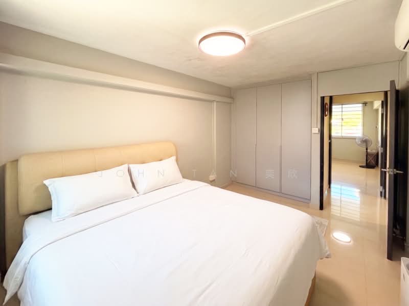 301 Ubi Avenue 1, 301 Ubi Avenue 1, 2 Bedrooms, 689 sqft, HDB Flat For Sale, by John Tan 奕欣, 500203141 - Bedroom - PropertyGuru.com.sg