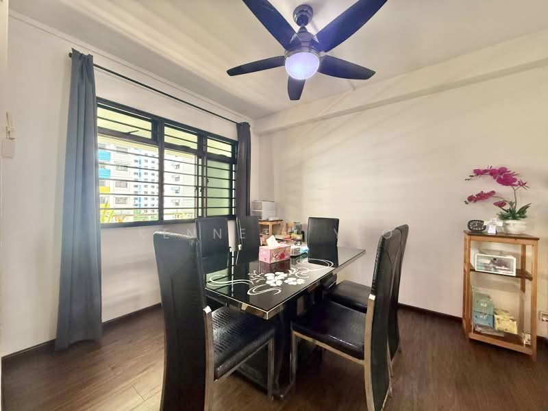 667 Choa Chu Kang Crescent, 667 Choa Chu Kang Crescent, 3 Bedrooms, 1,098 sqft, HDB Flat For Sale, by Kenneth Yeo, 500203142 - Dining Room - PropertyGuru.com.sg