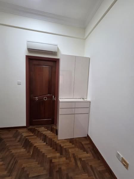 Lorong Lew Lian, Lorong Lew Lian, Lorong Ong Lye, Serangoon Central, Pillia Rd, Serangoon Ave 1, 6 Bedrooms, 3,200 sqft, Semi-Detached House For Rent, by Song Lim, 500203144 - Interior - PropertyGuru.com.sg