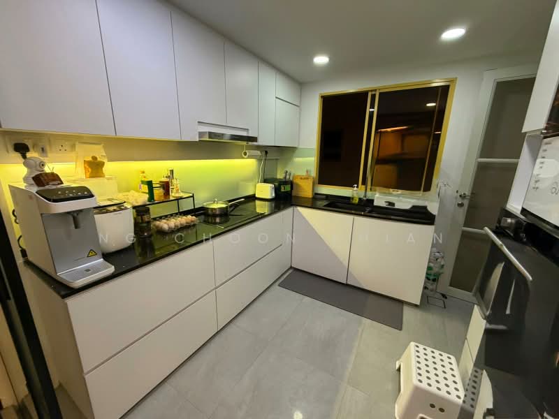 Villa Marina, 21 Jalan Sempadan, 3 Bedrooms, 1,281 sqft, Condominium For Sale, by NG CHOON KHIAN, 500203153 - Kitchen - PropertyGuru.com.sg