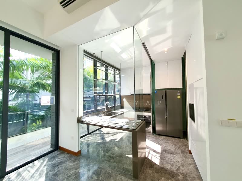 Alana, Sunrise Terrace, Seletar / Yio Chu Kang, 4 Bedrooms, 3,358 sqft, Cluster House For Sale, by Irene Yap, 500203154 - Kitchen - PropertyGuru.com.sg